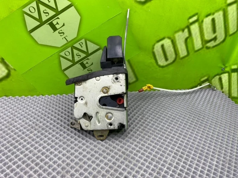 Замок двери Bmw 5-Series 1998 51228125671 E39 M57D30, задний левый