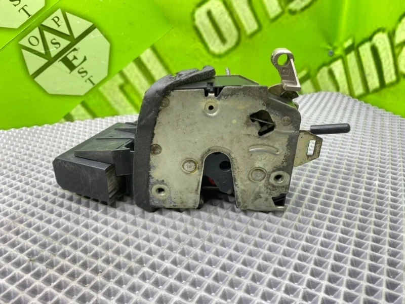 Замок двери Bmw 5-Series 1998 51228125672 E39 M57D30, задний правый