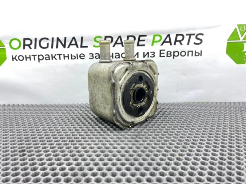 Теплообменник Audi A4 2003 028117021E B6 8E5 BDV 2.4I