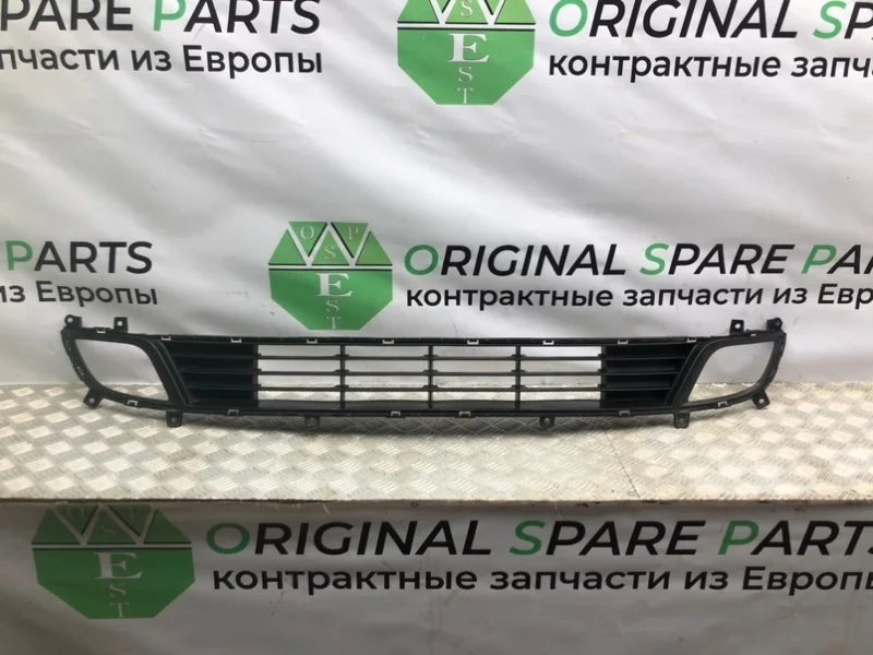 Решетка в бампер Kia Cerato 2018 86522A7800 3 YD G4NA 2.0I, передняя