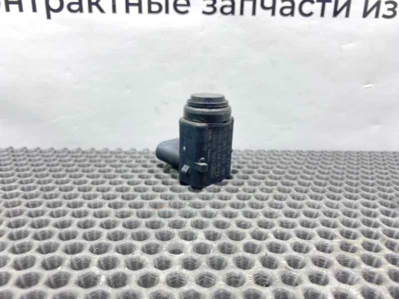 Парктроник Volkswagen Touareg 2002 1U0919275 7L6 BAN