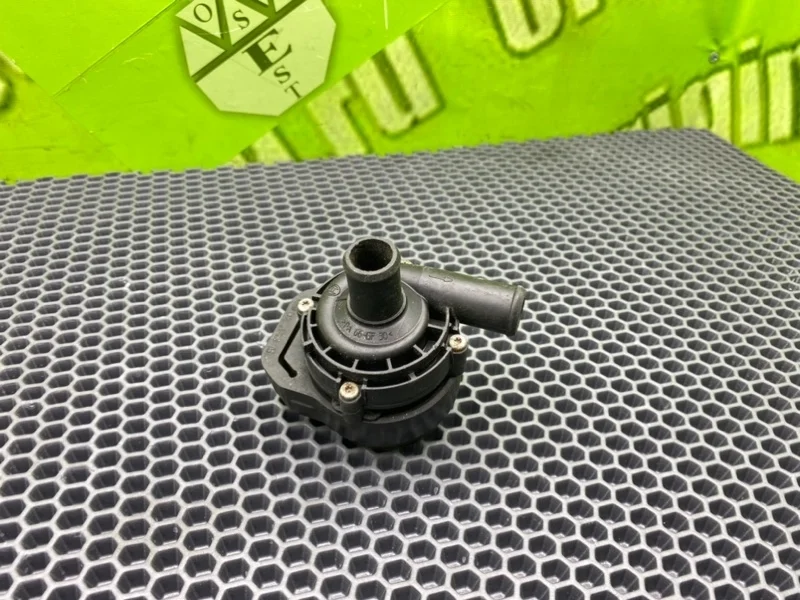 Насос антифриза Mercedes-Benz E-Class 2008 A2118350028 W211 M112E26