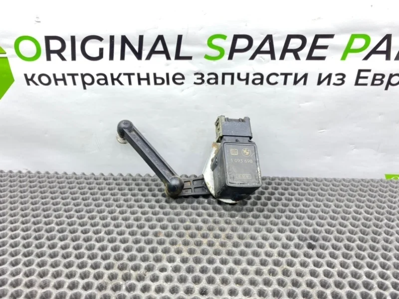 Датчик высоты дорожного просвета Bmw 5-Series 2000 37146784696 E39 TOURING M54B22