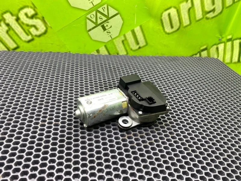 Моторчик дворников Bmw 5-Series 2000 61628361640 E39 TOURING M54B22, задний