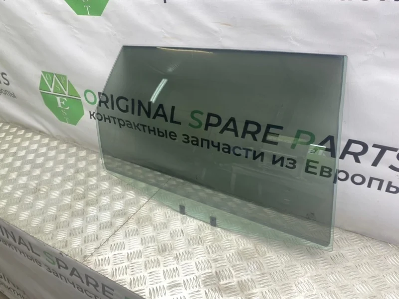 Стекло двери Audi A6 2004 4B9845206 C5 AVANT BDH 2.5TDI, заднее правое