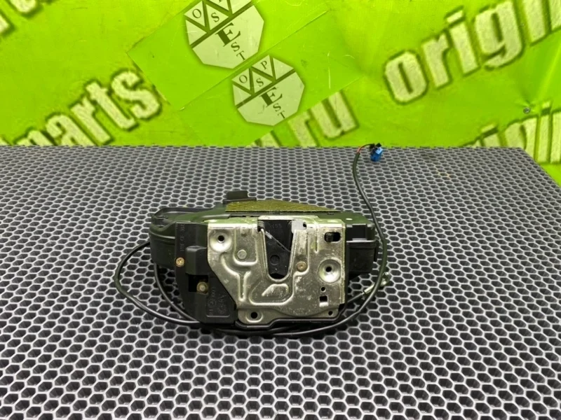 Замок двери Mercedes-Benz E-Class 2003 A2117300635 S211 OM647 DE 27, задний правый