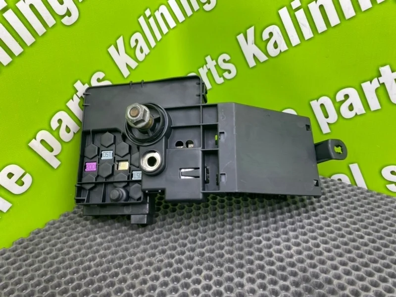 Блок предохранителей салонный Mercedes-Benz E-Class 2003 A2115460841 S211 OM647 DE 27