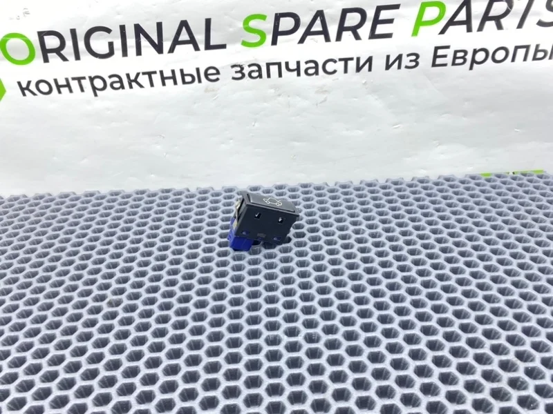 Кнопка Bmw 5-Series 2002 61318365579 E39 TOURING M57D25