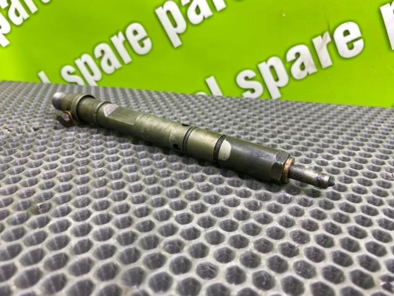 Форсунка топливная Audi A6 2004 059130201G C5 AVANT BDH 2.5TDI