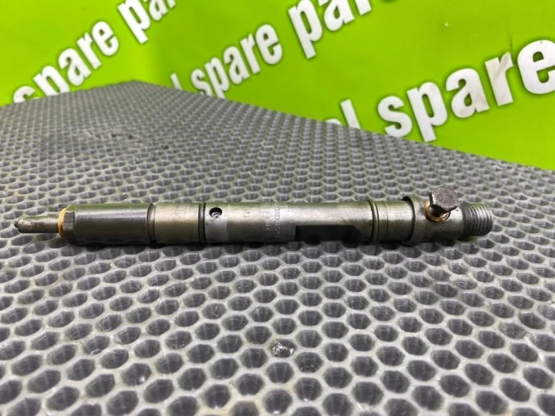 Форсунка топливная Audi A6 2004 059130201G C5 AVANT BDH 2.5TDI