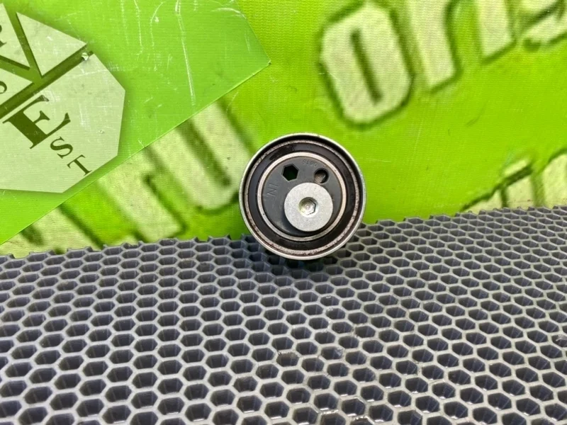 Ролик ГРМ натяжной Audi A6 2004 078109243 C5 AVANT BDH 2.5TDI