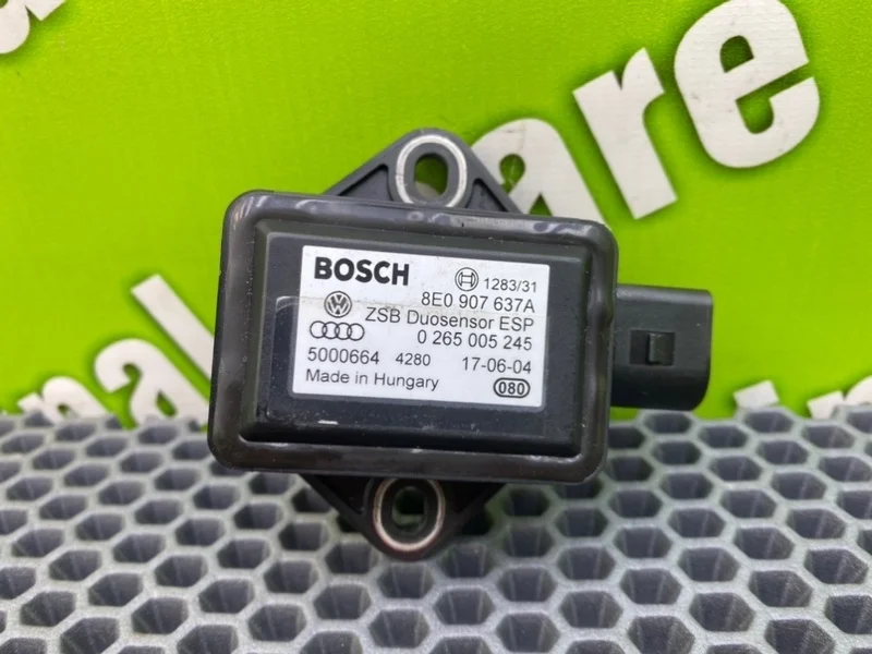Датчик ускорения Audi A6 2004 8E0907637A C5 AVANT BDH 2.5TDI