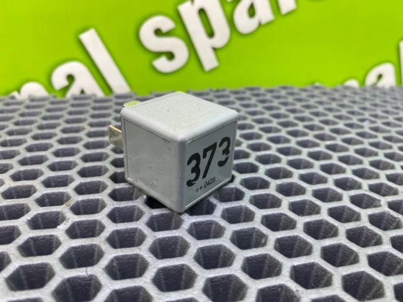 Реле Audi A6 2004 8D0951253A C5 AVANT BDH 2.5TDI