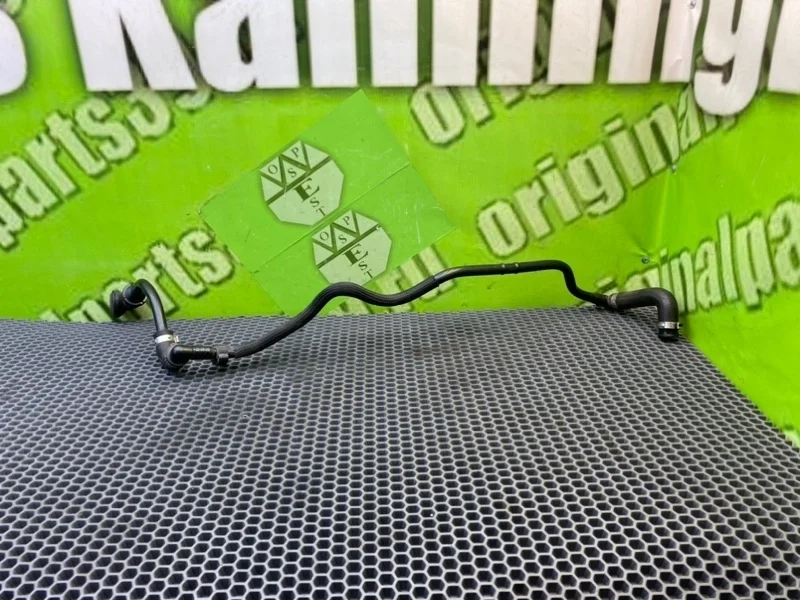 Трубка вакуумного усилителя тормозов Audi A6 2005 1J0611939J C6 (4F2) BDW 2.4I