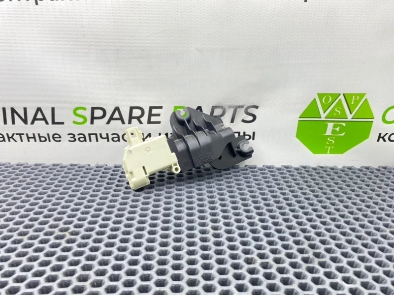 Замок бардачка Audi A6 2005 3B0959782 C6 (4F2) BDW 2.4I