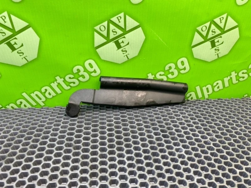 Короб проводки Audi A6 2005 4F5971822 C6 (4F2) BDW 2.4I, правый