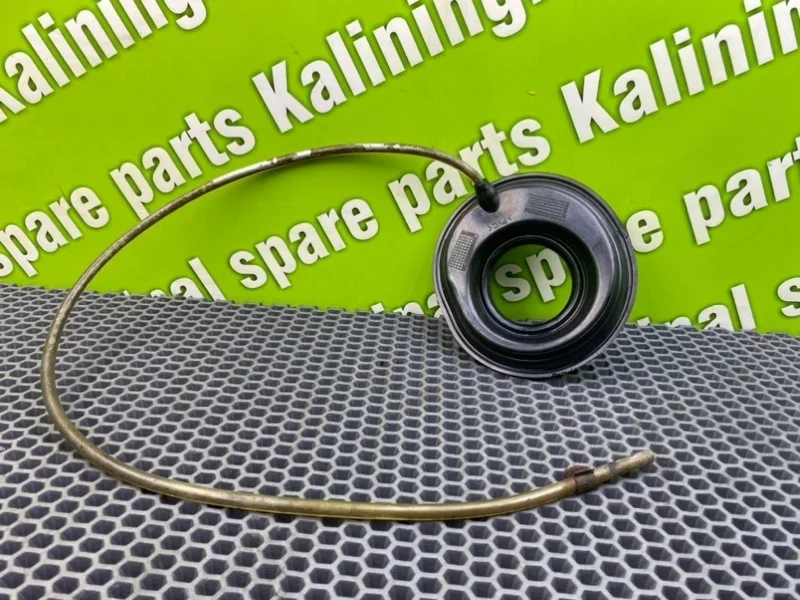 Уплотнитель горловины Audi A6 2005 4F5809933A C6 (4F2) BDW 2.4I