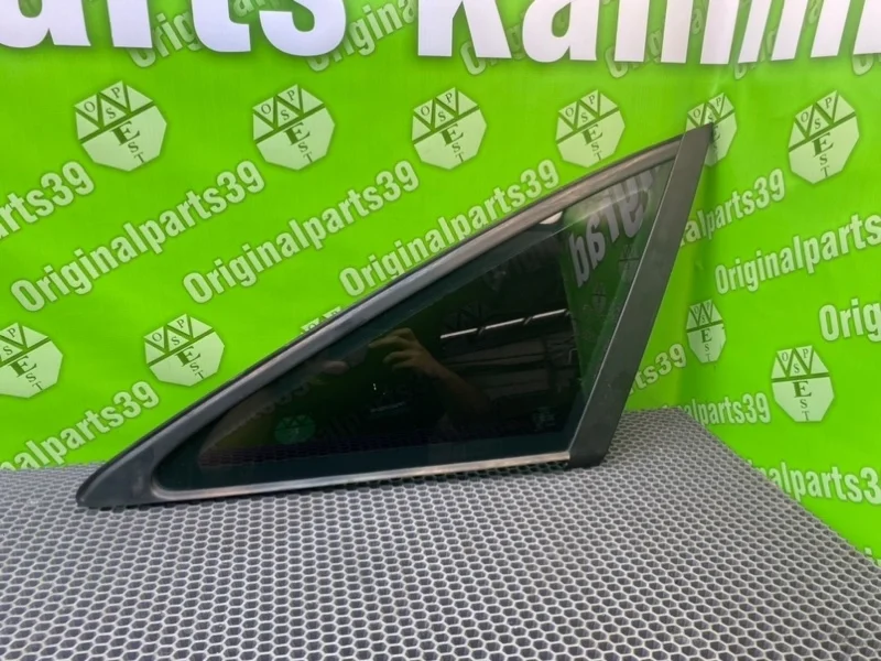 Форточка двери Audi A6 2005 4F5845300B C6 (4F2) BDW 2.4I, задняя правая