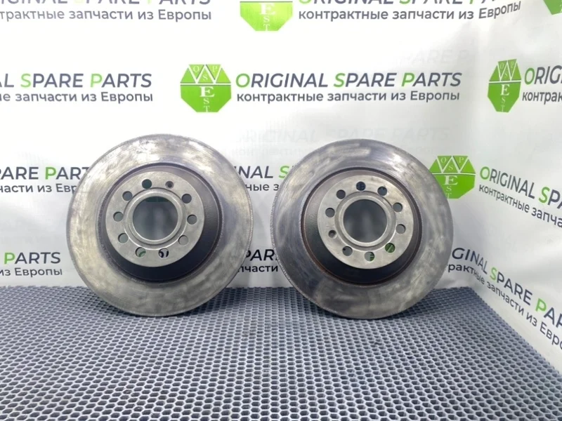Тормозные диски Audi A6 2005 4F0615601E C6 (4F2) BDW 2.4I, заднее