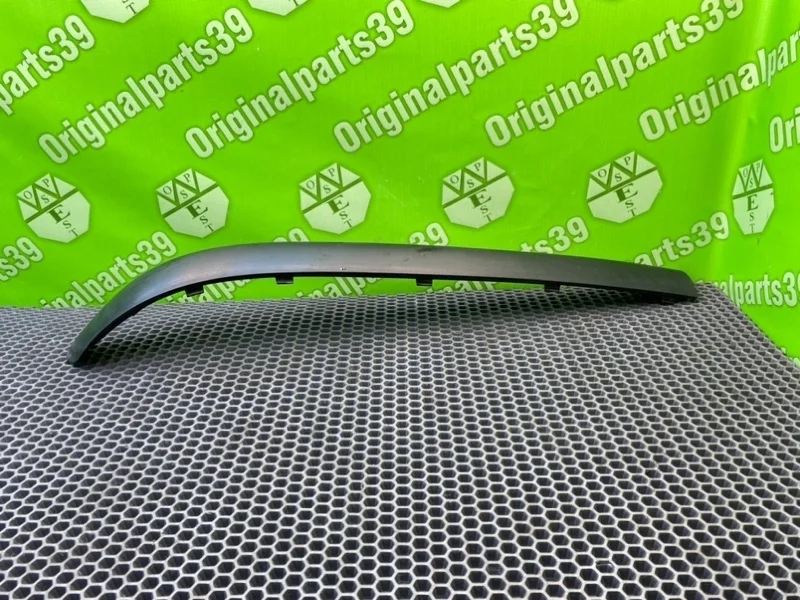 Молдинг бампера Bmw 3-Series 2004 51117030608 E46 TOURING N46B20A 1.8I, передний правый