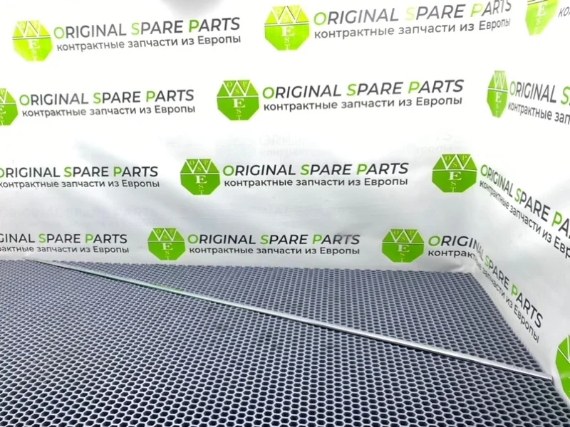 Молдинг двери Mercedes-Benz C-Class 2012 A2047200280 S204 OM651.911 2.2 CDI, передний правый