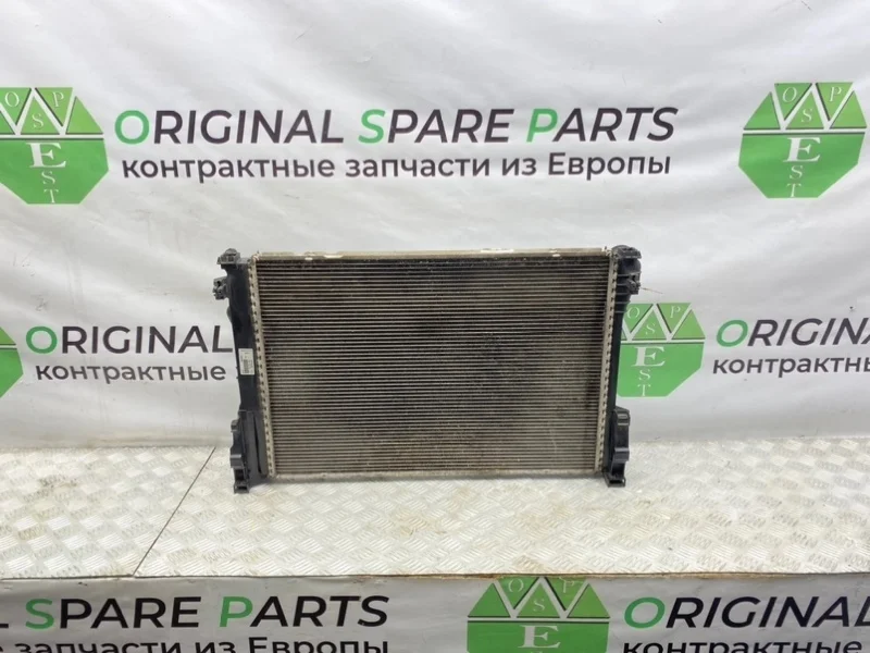 Радиатор охлаждения двигателя Mercedes-Benz C-Class 2012 A0995006203 S204 OM651.911 2.2 CDI