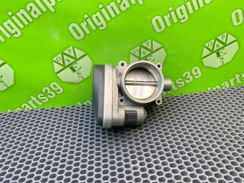 Дроссельная заслонка Bmw 3-Series 2004 13541439224 E46 TOURING N46B20A 1.8I