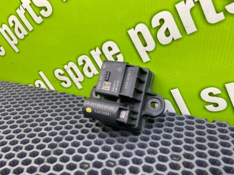 Реле накала Mercedes-Benz C-Class 2012 A6519000900 S204 OM651.911 2.2 CDI