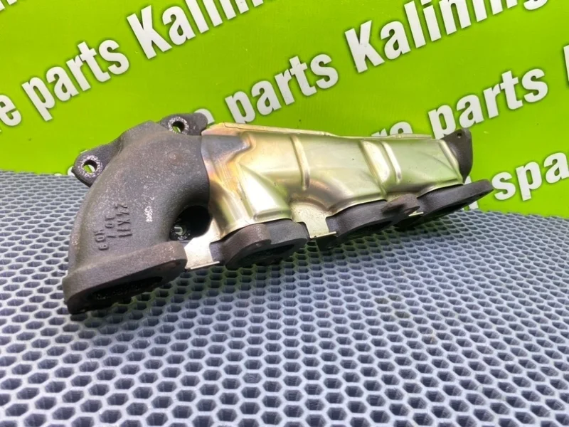 Коллектор выпуска Mercedes-Benz C-Class 2012 A6511420001 S204 OM651.911 2.2 CDI