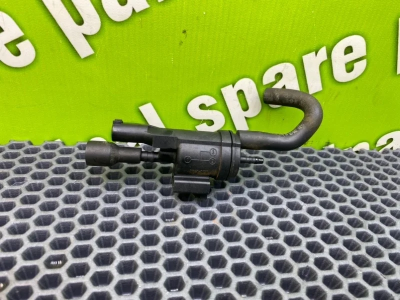 Клапан электромагнитный Mercedes-Benz C-Class 2012 0025407097 S204 OM651.911 2.2 CDI