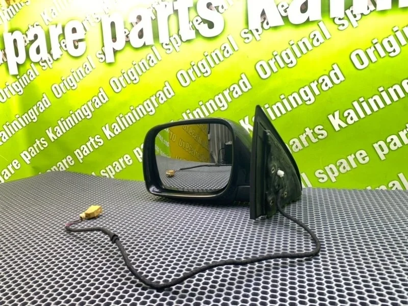 Зеркало Volkswagen Touareg 2005 7L6857507 7LA AYH 5.0 TDI, переднее левое
