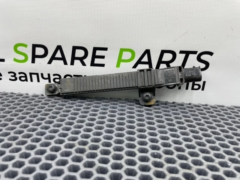 Датчик давления в шинах Volkswagen Touareg 2005 4D0907277 7LA AYH 5.0 TDI