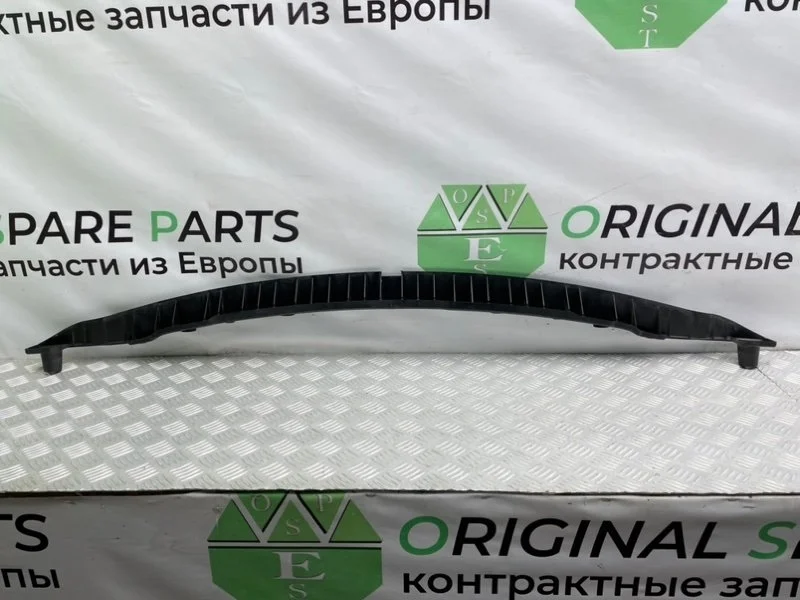 Кронштейн бампера Volkswagen Touareg 2005 7L6807863B 7LA AYH 5.0 TDI, задний