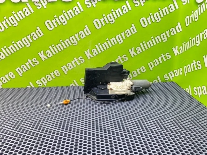 Замок двери Bmw 7-Series 2004 51227012146 E66 N62B44A, задний правый