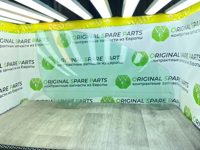 Стекло двери Audi A6 2004 4B0845202 C5 AVANT QUATTRO BAU 2.5 TDI, переднее правое