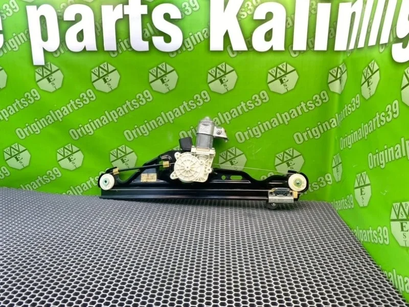 Стеклоподъемник Bmw 5-Series 2007 51357184746 E61 N43B20A, задний правый