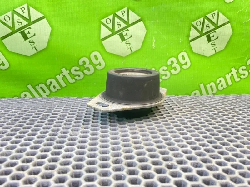 Подушка АКПП Citroen C4 Picasso 2010 184468 UD 5FV (EP6CDT) 1.6 THP, левая