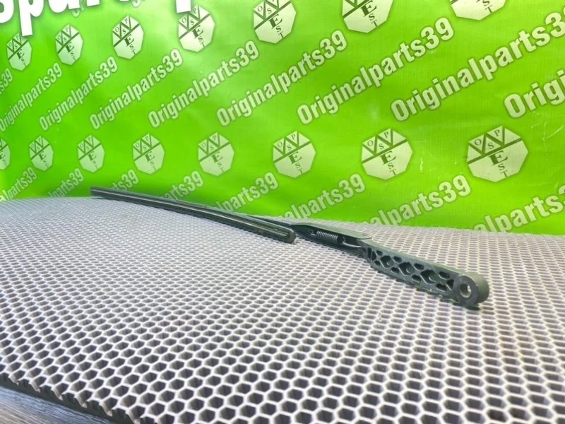 Дворник лобового стекла Bmw 3-Series 1992 61618357209 E36 M50B20 206S2, левый