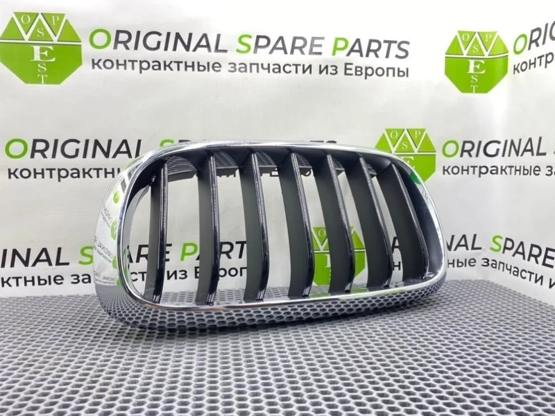 Решетка радиатора BMW X5 2016 51137316062 F15 N57D30, правая