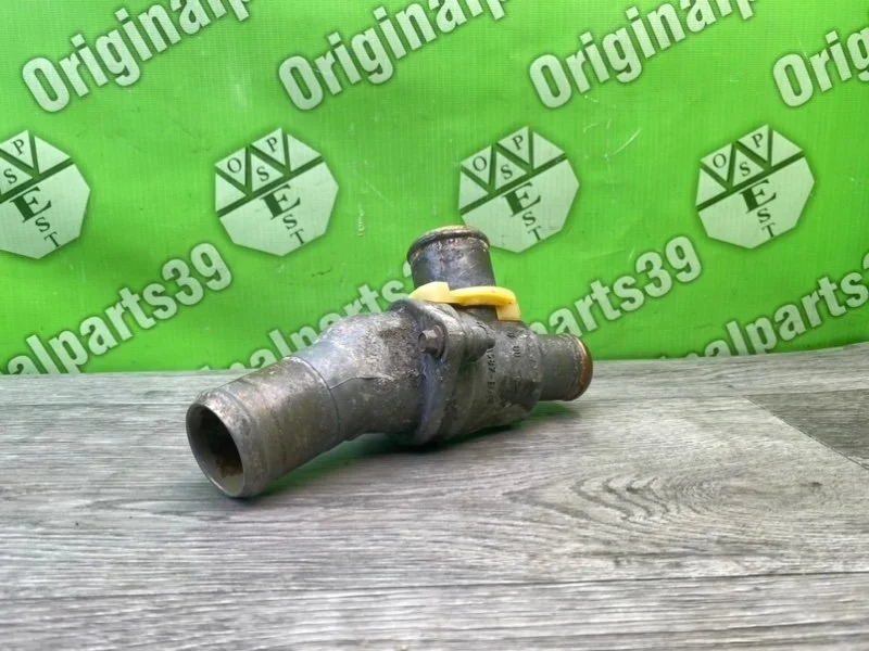 Корпус термостата Mazda MPV 2001 GY0115176 LW5W GY-DE 2.5