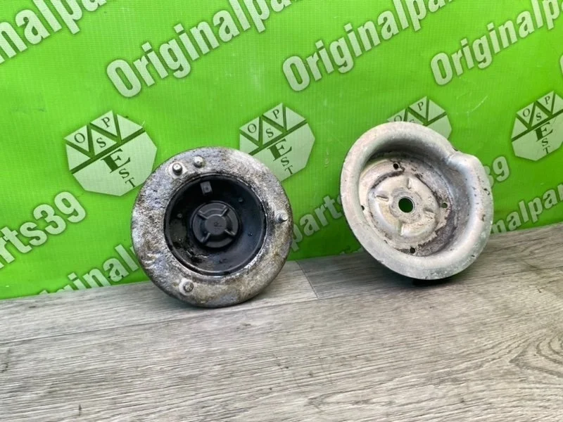 Опора амортизатора Bmw 5-Series 2003 31336752735 E39 TOURING M57D25 256D1