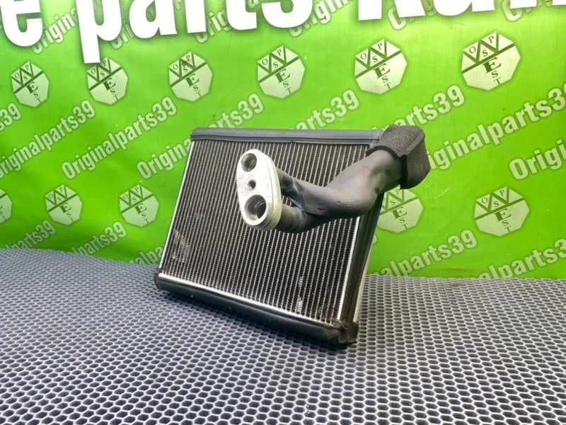 Испаритель кондиционера Audi A6 2005 4F0820103 C6 AVANT QUATTRO AUK 3.2 FSI
