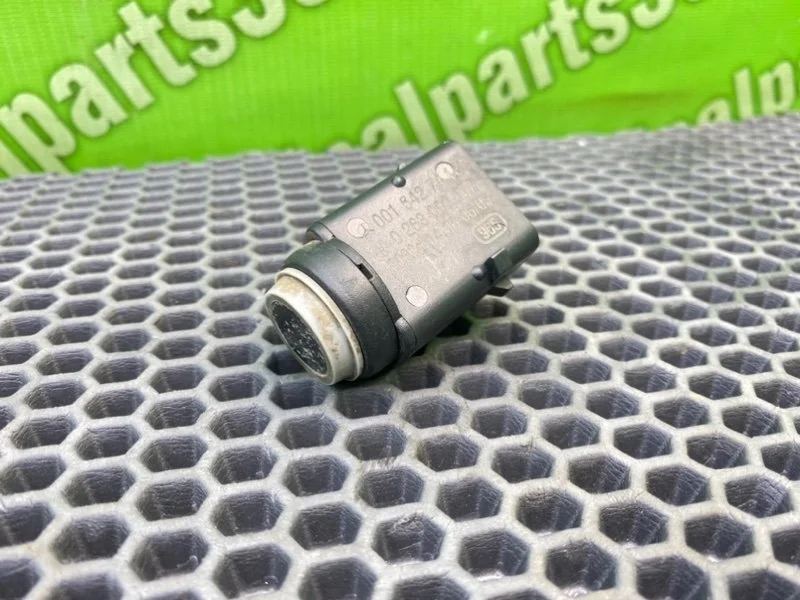 Парктроник Mercedes-Benz C-Class 2002 A0015427418 S203 4MATIC M112.953 3.2, передний