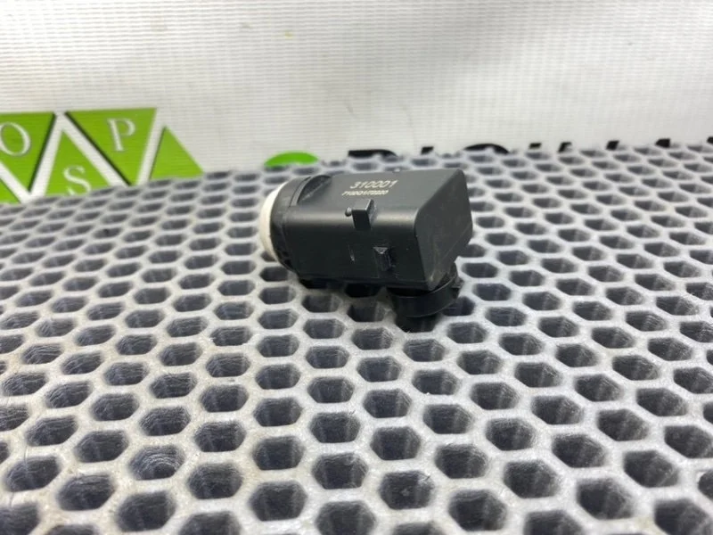 Парктроник Mercedes-Benz C-Class 2002 A0015427418 S203 4MATIC M112.953 3.2, передний