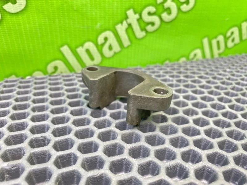 Кронштейн форсунки Bmw 5-Series 2003 13537787215 E39 TOURING M57D25 256D1