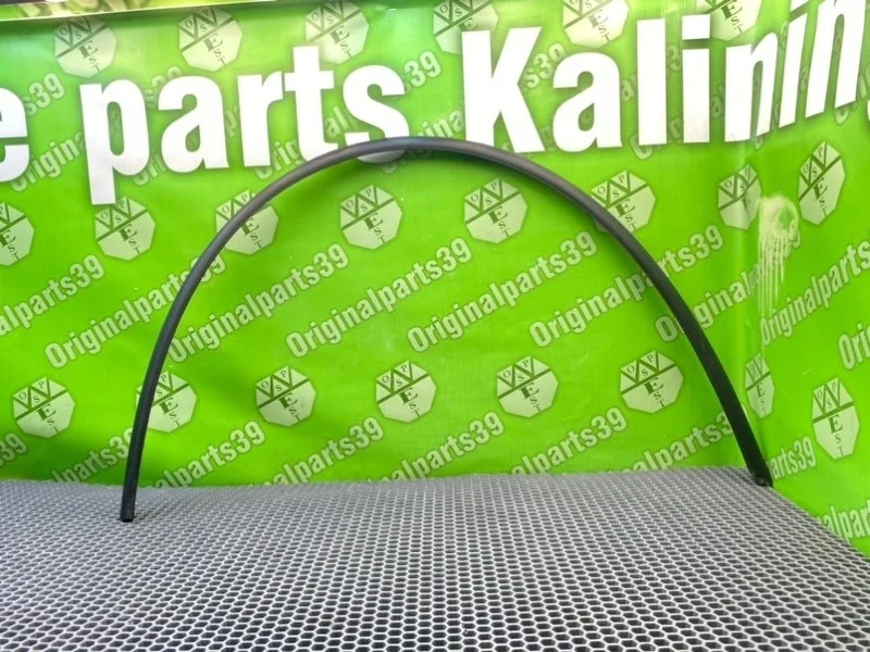 Молдинг лобового стекла Mercedes-Benz C-Class 2002 A2036700539 S203 4MATIC M112.953 3.2