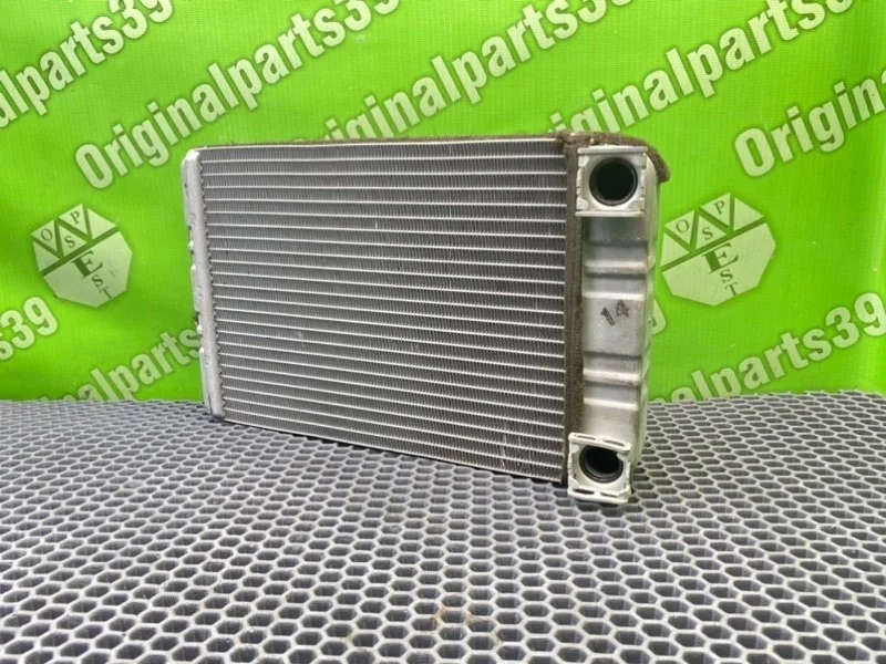 Радиатор печки Mercedes-Benz C-Class 2002 A2038300161 S203 4MATIC M112.953 3.2