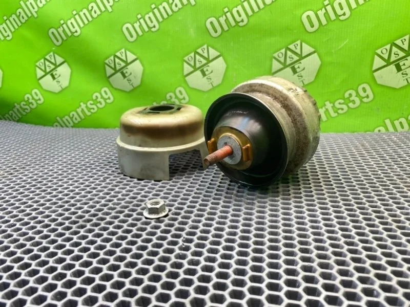 Подушка двигателя Audi A6 2005 4F0199382 C6 AVANT QUATTRO AUK 3.2 FSI, правая