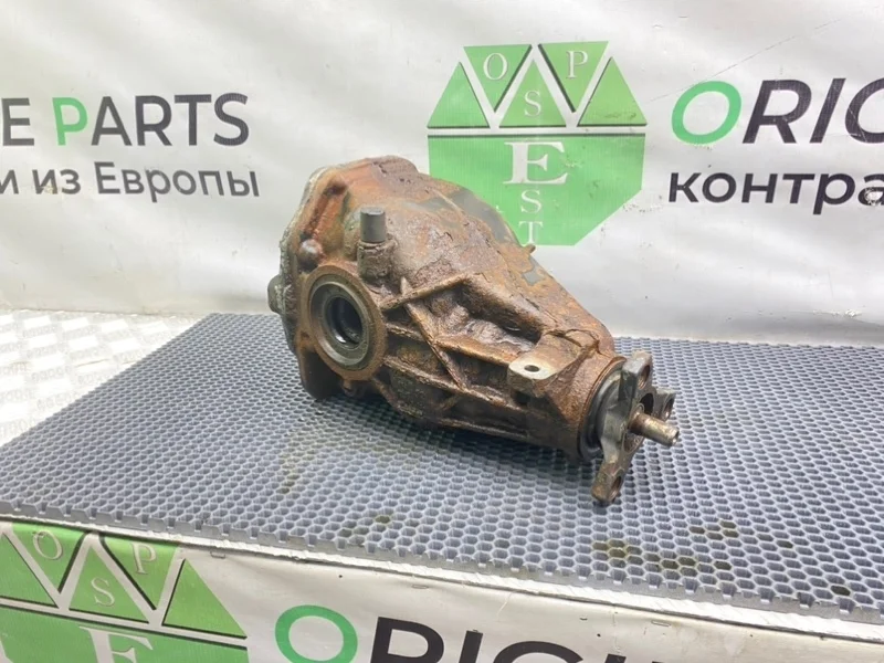 Редуктор Mercedes-Benz C-Class 2002 A2033509414 S203 4MATIC M112.953 3.2, задний