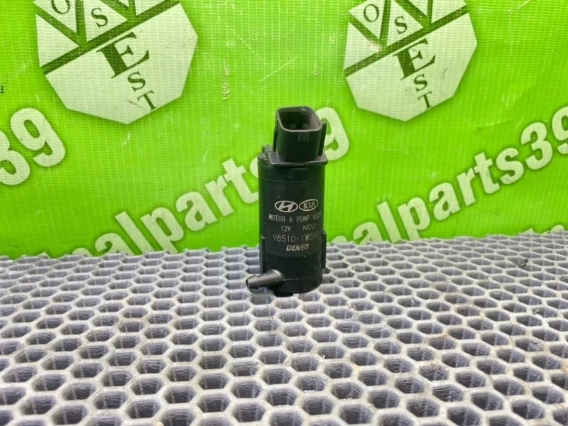 Насос омывателя Kia Cerato 2015 985101W010 3 YD G4FC 1.6I